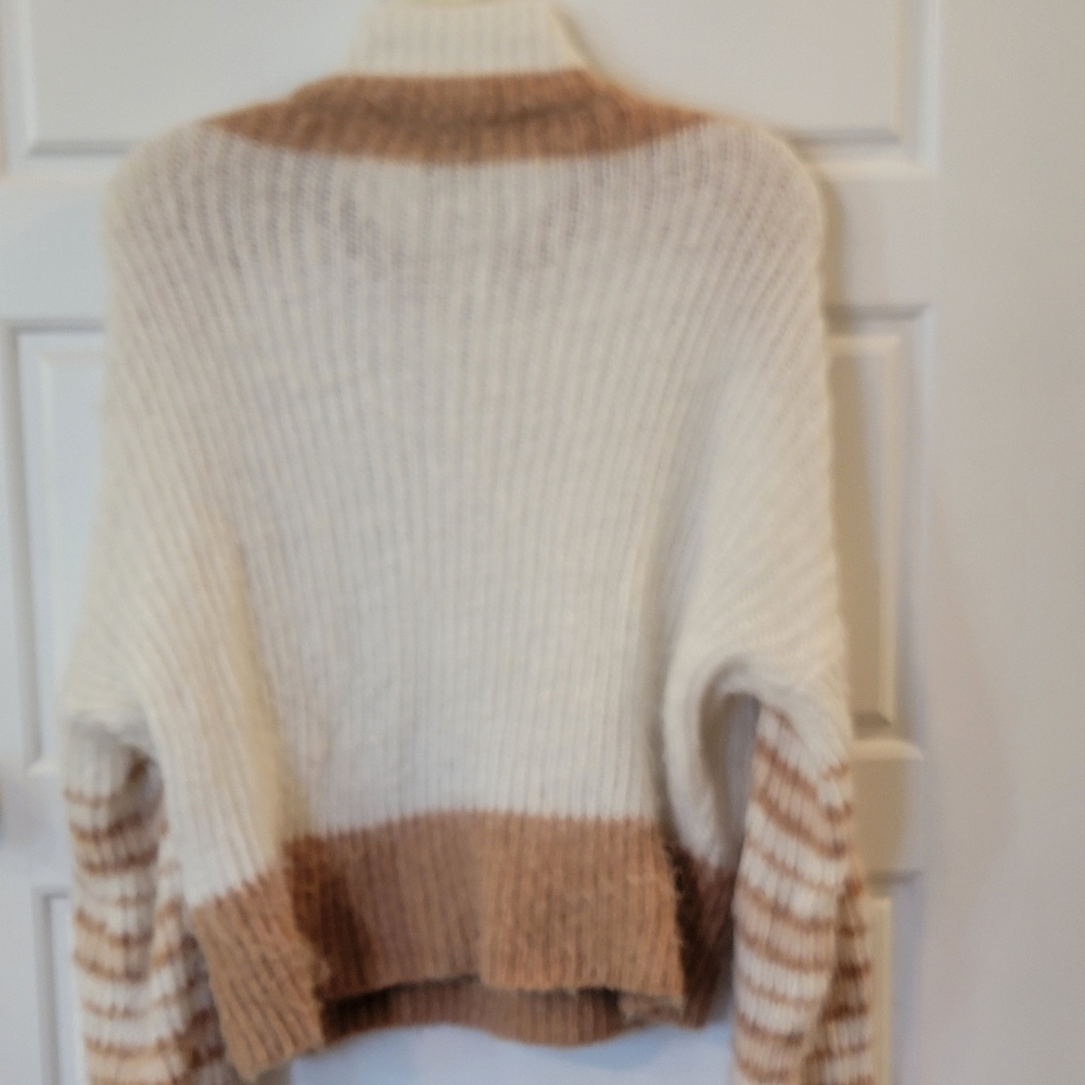 French Connection Winter White & Camel Half-Zip Ribbed Knit Sweater Size Medium - Picture 11 of 11